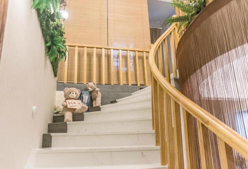 Номер Deluxe Кровать Кинг, Together Youth Hostel