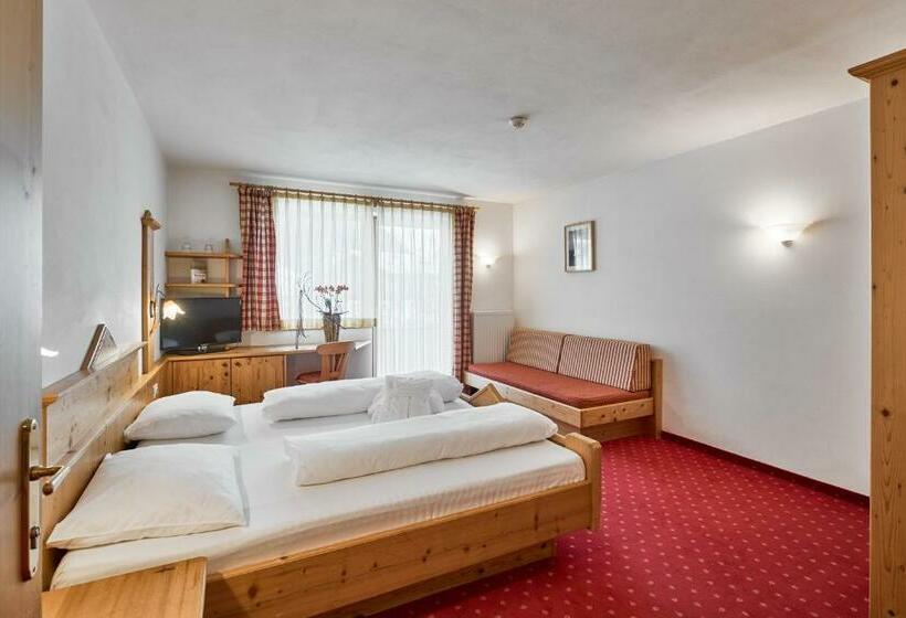 Номер Стандарт с Балконом, Wellness Sporthotel Ratschings