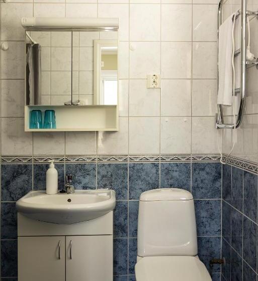 منزل غرفة نوم واحدة, Strandnäs Hotell