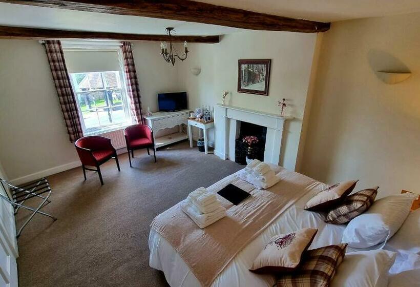 Семейный Номер Deluxe, Antlers Bed And Breakfast
