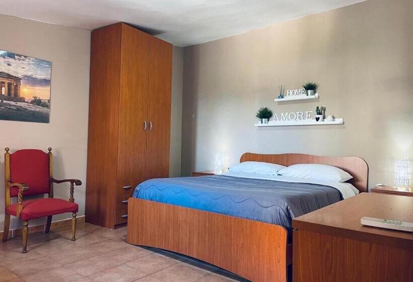 آپارتمان 1 خوابه با چشم‌انداز دریا, Manca Residence