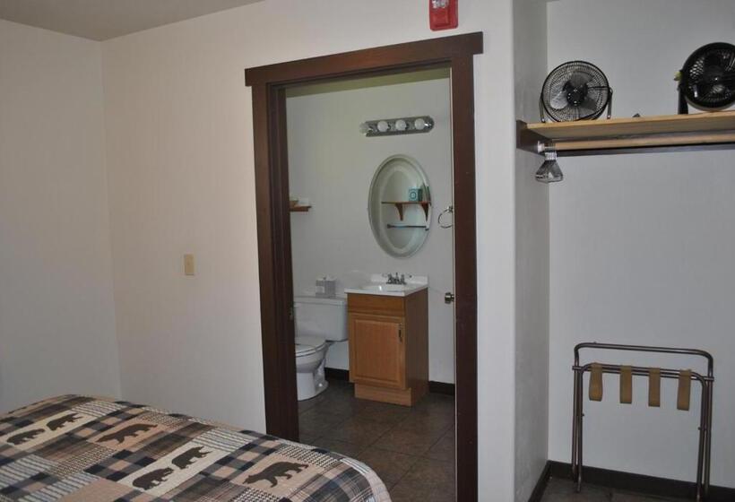 스위트, Aspen Inn