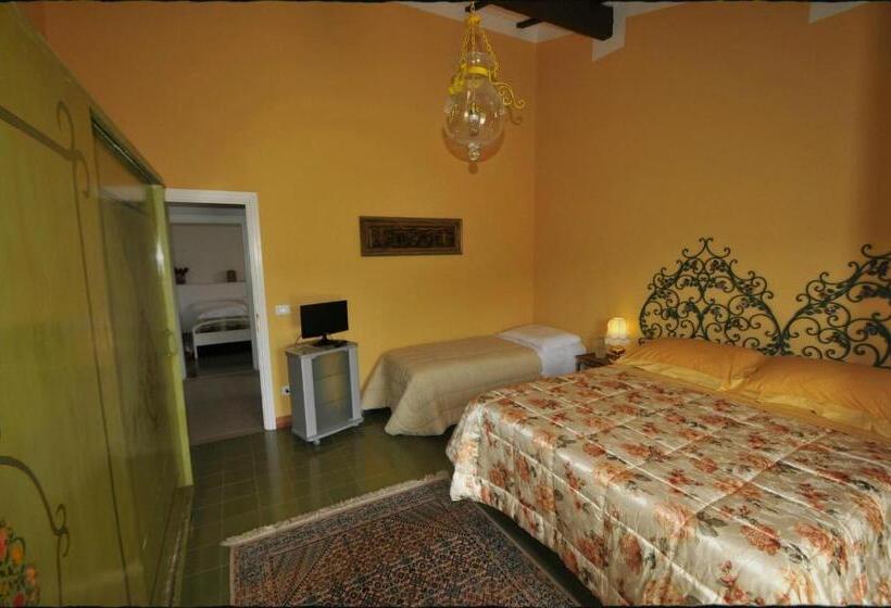 Семейный Номер, Olivia B&b And Apartment