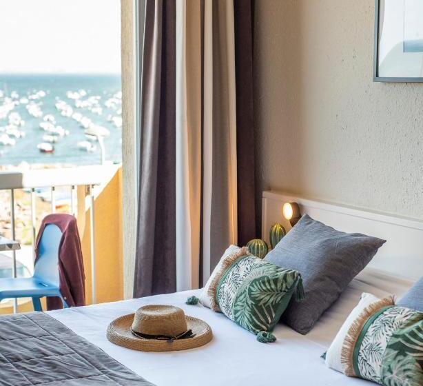Номер Комфорт Вид на Море, Logis Hôtel Restaurant Le Calluna