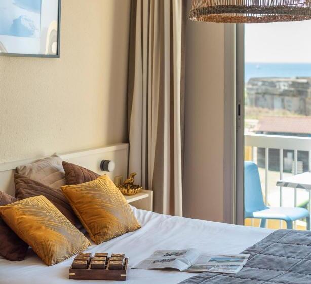 海の見えるコンフォートルーム, Logis Hôtel Restaurant Le Calluna