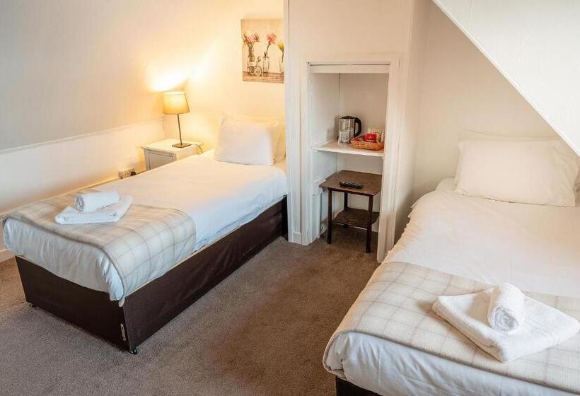 Ortak Banyolu Standart Oda, Broadford House Skye