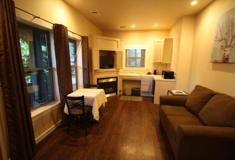Люкс Повышенной Комфортности, The Inn At Shasta Lake