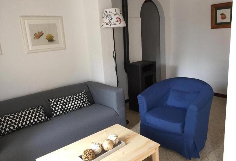Дом 2 Спальни, Sa Bassa Crua Agroturismo