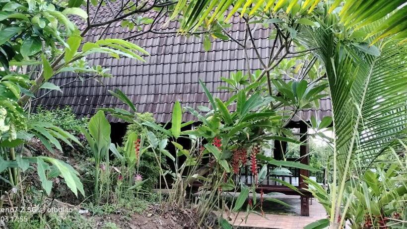Номер Стандарт Вид на Сад, D Kailash Retreat