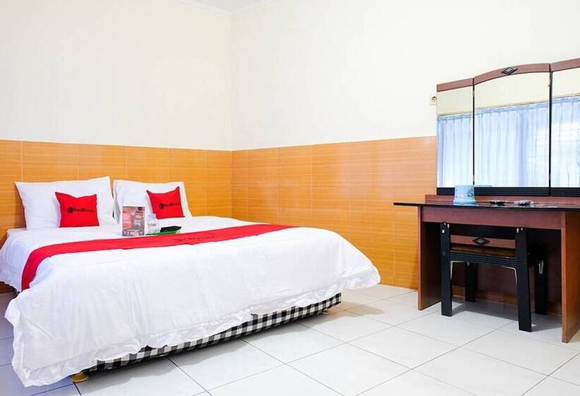 Номер Стандарт, Reddoorz Near Stab Syailendra Kopeng