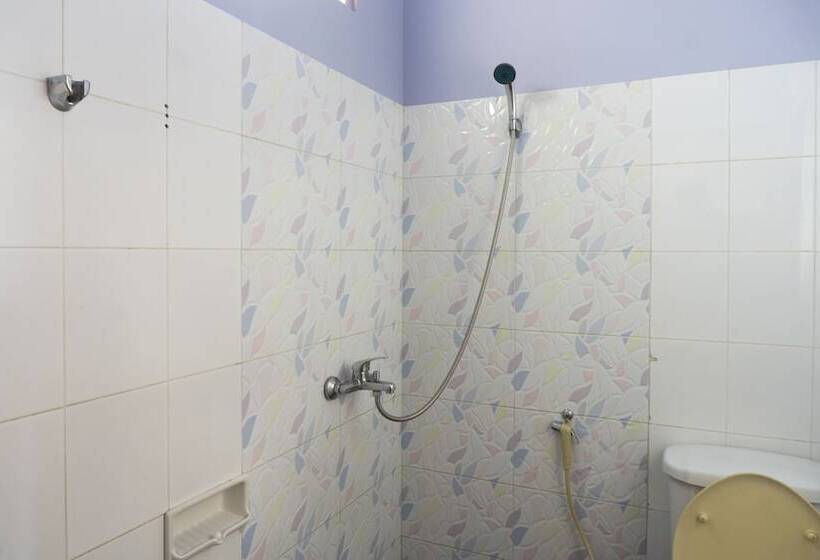 标准间, Srikandi Hotel By Oyo Rooms