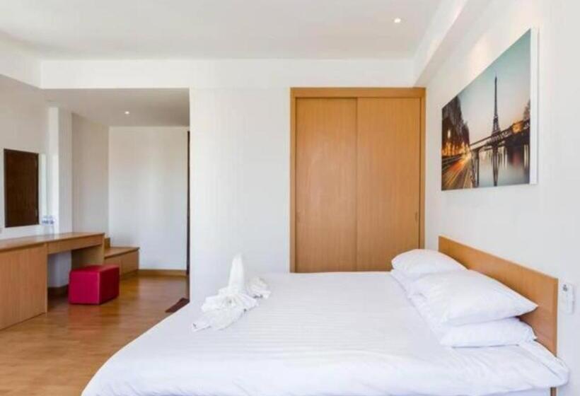 Семейный Номер, Buk Inn Hotel Sha Plus