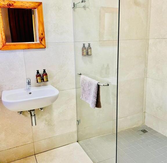 Номер Стандарт, Travalia Guest Farm