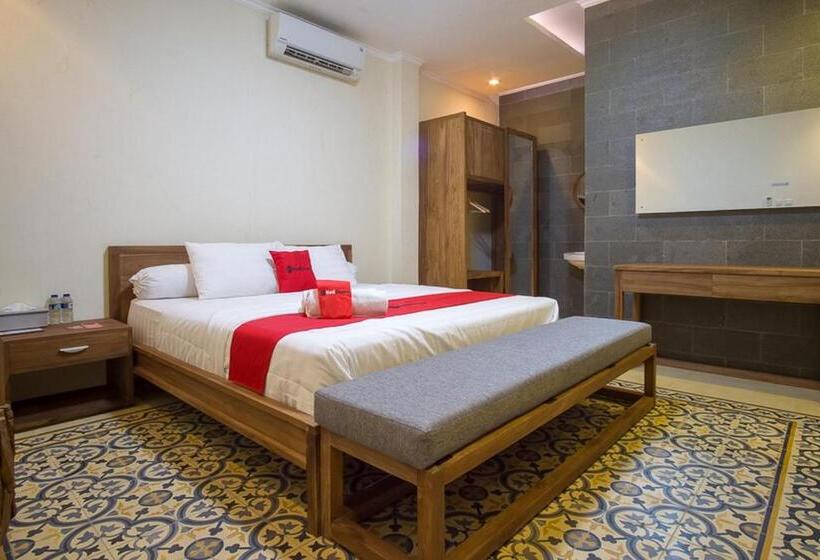 Номер Economy, Reddoorz @ Letjend S. Parman Pacitan