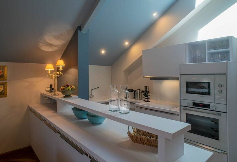 Апартаменты Deluxe 2 Спальни, Le Manoir Au Lac