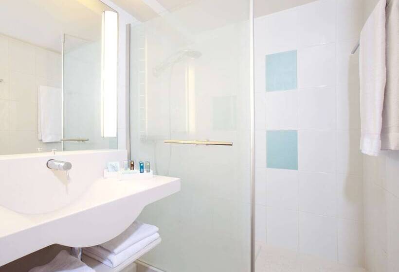 수피리어 룸, Novotel Bristol Centre