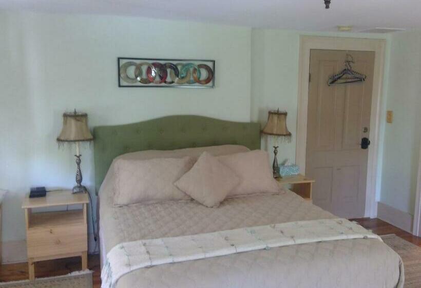 Номер Стандарт Трехместный, Bliss Point Farm And B&b, Llc