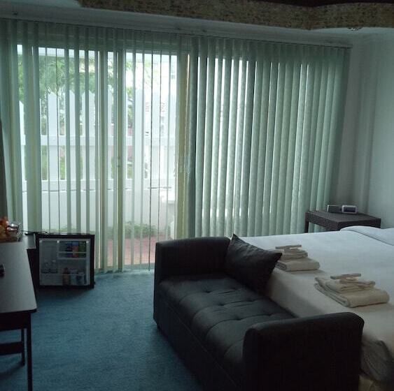 패밀리 룸, Reddoorz Premium At The Grand Peninsula Suites