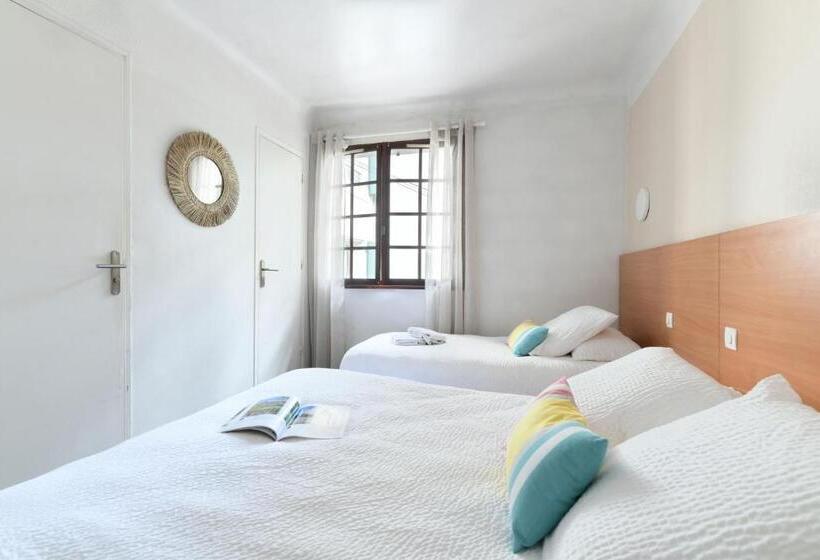 Номер Стандарт, Hôtel Val Flores Logis