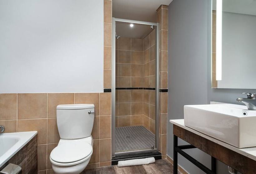 Номер Стандарт, Protea Hotel By Marriott Johannesburg Wanderers
