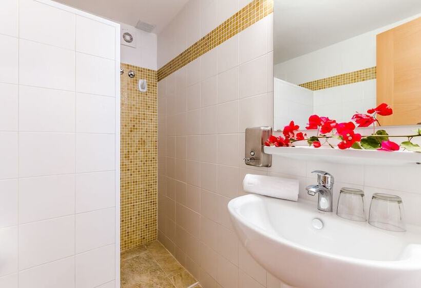 Апартаменты 1 Спальня, Apartamentos Blancala
