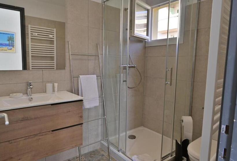Номер Стандарт Вид на Море, Hôtel La Petite Bohème