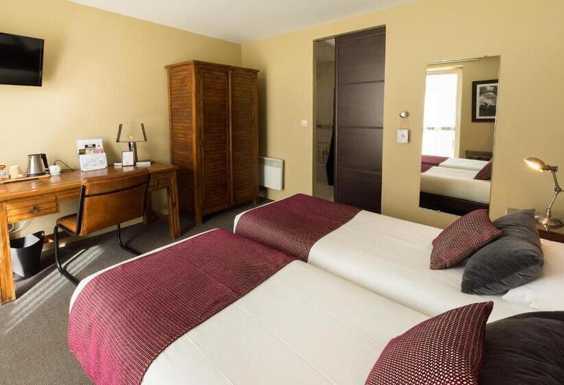 Номер Комфорт, Logis Hôtel Le Vert Galant