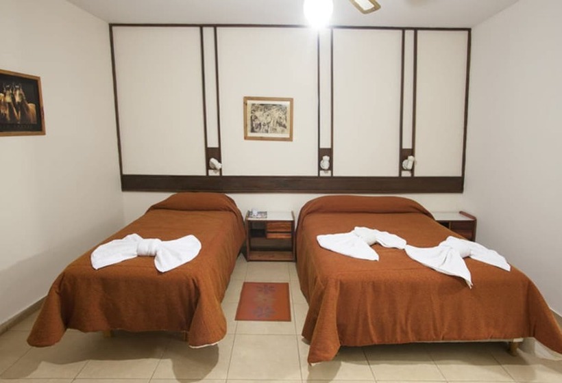 اتاق استاندارد سه نفره, Gran Hotel San Luis