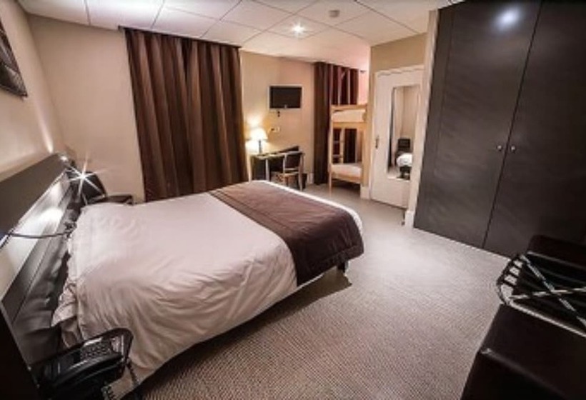 Номер Комфорт, Logis Hotel Des Bourbons