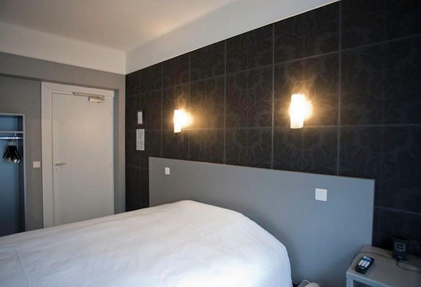 Номер Комфорт, Logis Hôtel Le Chene Dore