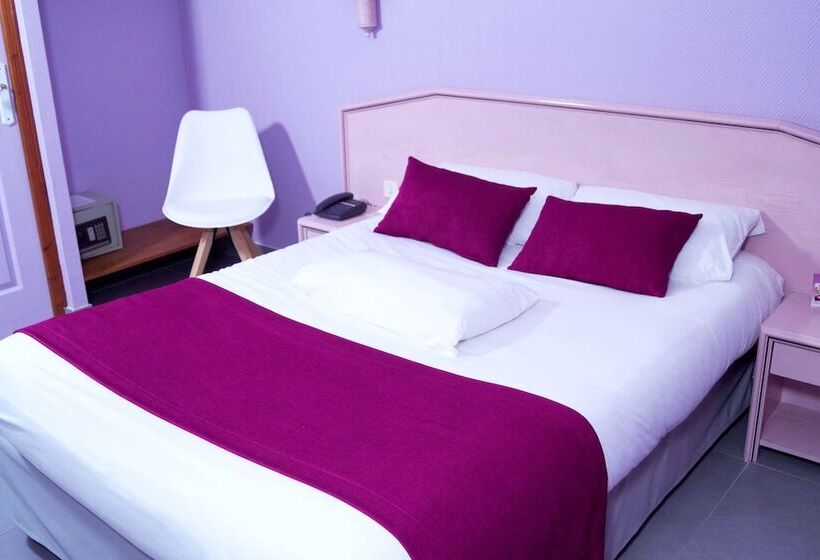 Номер Стандарт, Logis Hôtel & Restaurant Le Soleil D Or