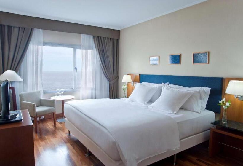 Семейный Номер, NH Montevideo Columbia