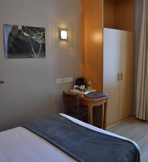 Номер Стандарт Вид на Город, Hôtel La Porte Saint Pierre Logis Hôtel Intra Muros
