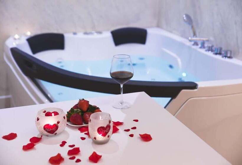 Люкс с гидромассажем, Luxury B&b Coccolhouse