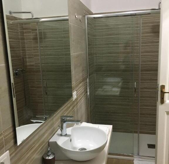 Quarto Triplo Standart, D & C