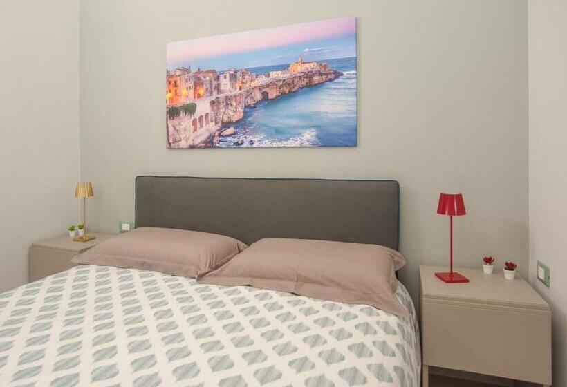 اتاق استاندارد با بالکن, Campanili Di Puglia B&b