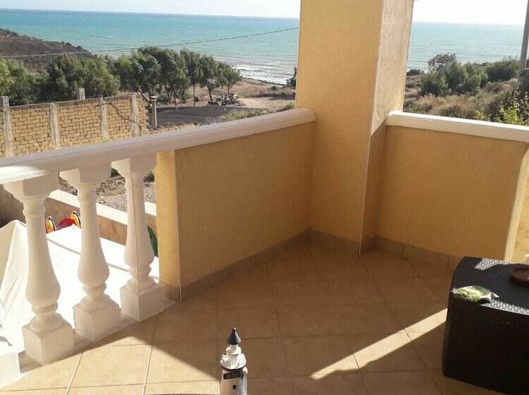 带观景的标准间, Al Faro