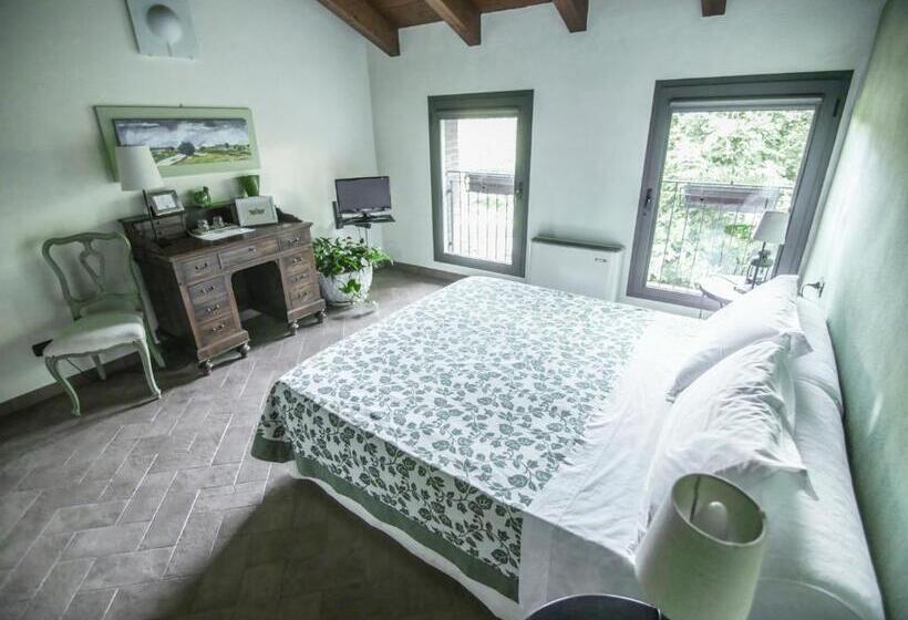 اتاق استاندارد با چشم‌انداز باغ, Quattrocolli B&b