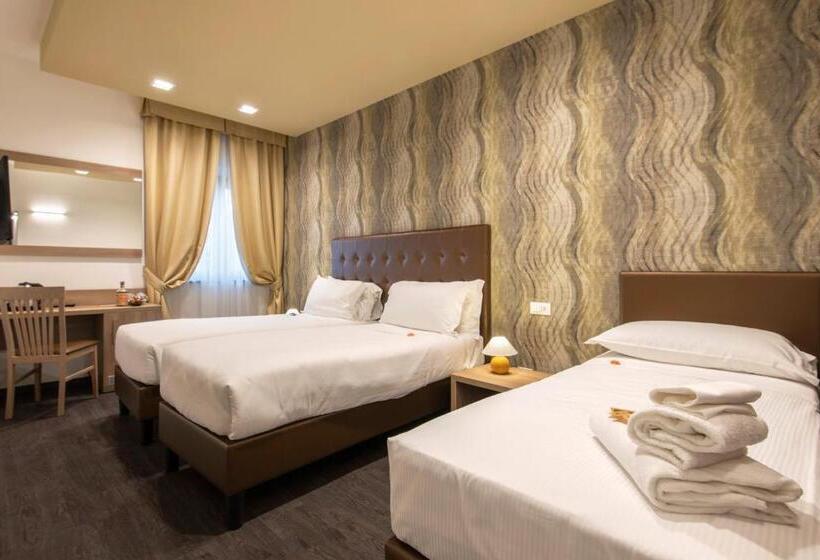 Номер Стандарт Трехместный, Domus Porto Di Traiano Resort