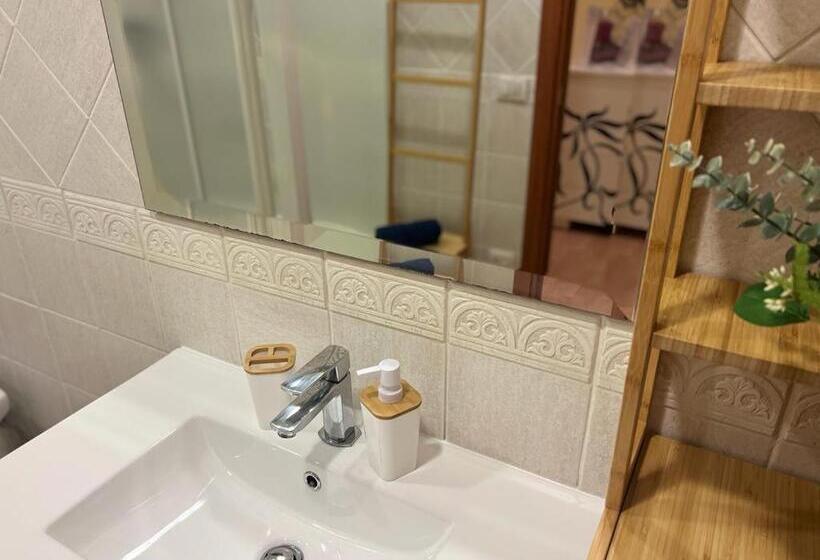 Четырехместный Номер Стандарт, Juliette Rooms