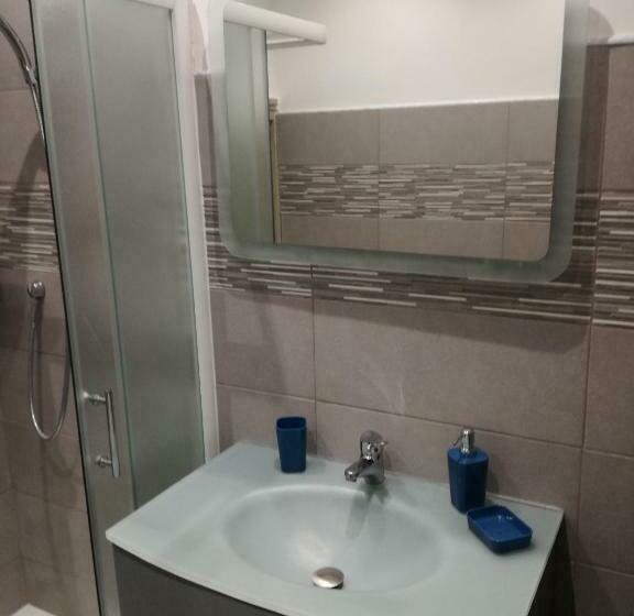 اتاق لوکس با بالکن, La Casa Di Marcello