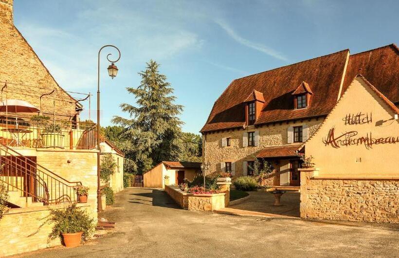 Семейный Номер, Logis Hotel Archambeau