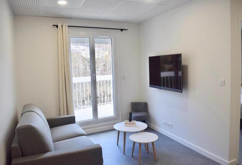 Апартаменты 1 Спальня с Балконом, Et Appartements Les Platanes