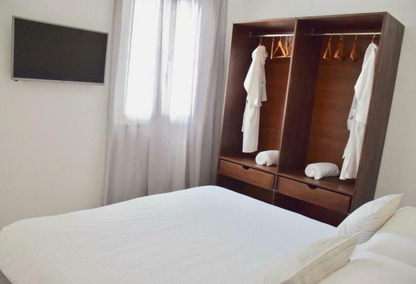 Family Suite, Petra Maris B&b