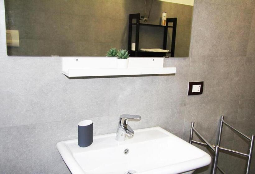 اتاق استاندارد, Urban Pop Hostel & Bnb