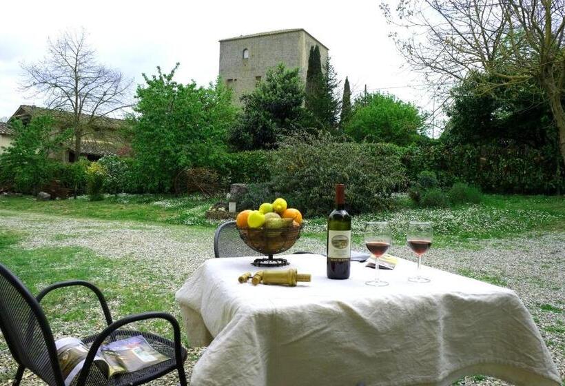 Апартаменты 2 Спальни, Agriturismo La Roverella