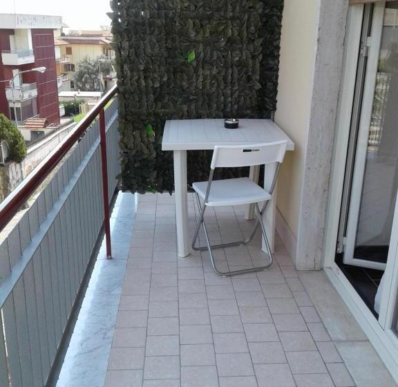 اتاق خانوادگی, La Casa Di Ercole B&b