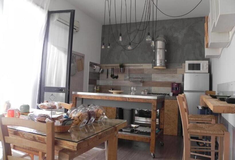 Номер Стандарт Трехместный, Gea Etna Apartment&rooms
