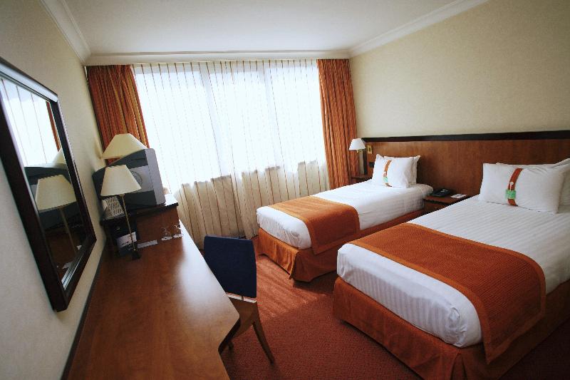 Номер Стандарт, Doubletree By Hilton Paris Bougival
