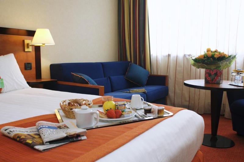 Номер Deluxe, Doubletree By Hilton Paris Bougival